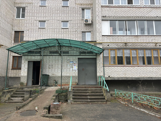 Продам многокомнатную квартиру, Юбилейная ул, 6, Белоозёрский г