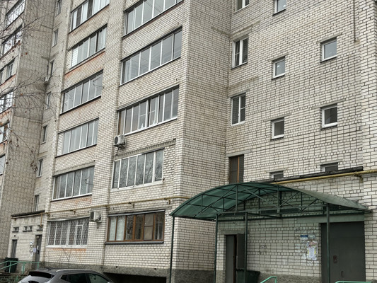 Продам многокомнатную квартиру, Юбилейная ул, 6, Белоозёрский г