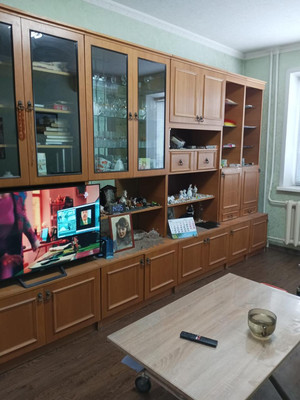Продам трехкомнатную (3-комн.) квартиру, Таганрогская ул, 124/2, Ростов-на-Дону г