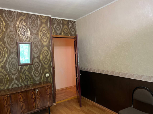 Продам трехкомнатную (3-комн.) квартиру, Кирова ул, 16, Люберцы г