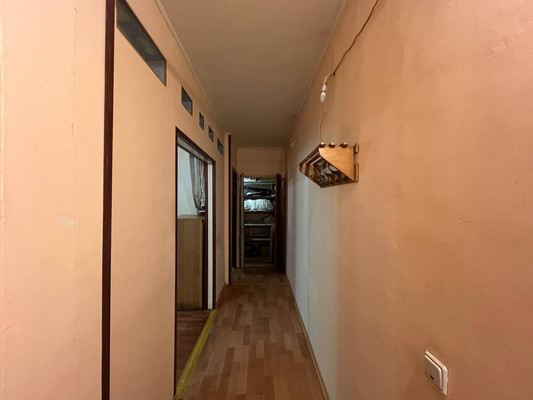 Продам трехкомнатную (3-комн.) квартиру, Кирова ул, 16, Люберцы г