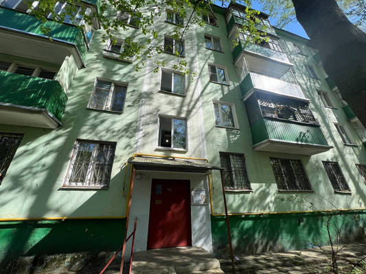 Продам трехкомнатную (3-комн.) квартиру, Кирова ул, 16, Люберцы г