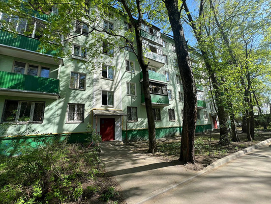 Продам трехкомнатную (3-комн.) квартиру, Кирова ул, 16, Люберцы г