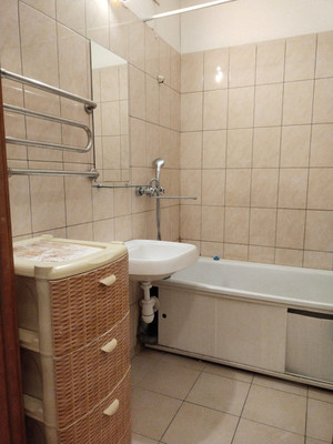 Продам трехкомнатную (3-комн.) квартиру, Преображенская ул, 13, Люберцы г