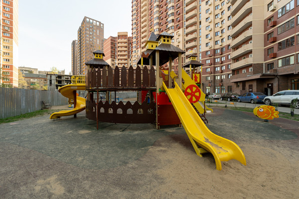 Продам трехкомнатную (3-комн.) квартиру, Кирова ул, 9к2, Люберцы г