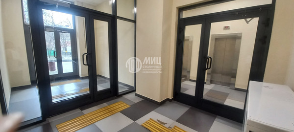 Продам двухкомнатную (2-комн.) квартиру, Туристская ул, 14, Москва г