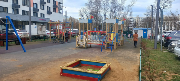 Продам двухкомнатную (2-комн.) квартиру, Туристская ул, 14, Москва г