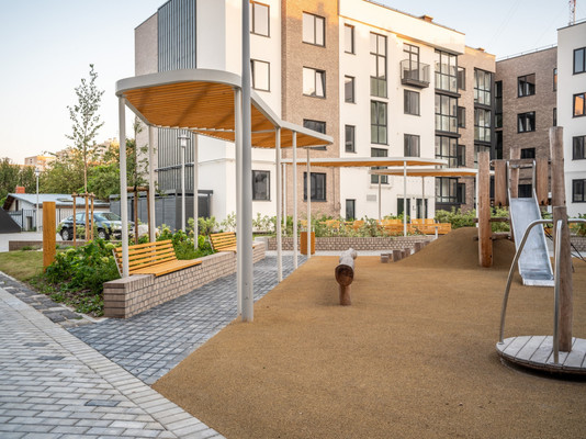 Продам двухкомнатную (2-комн.) квартиру, Ломоносова ул, 52, Калининград г