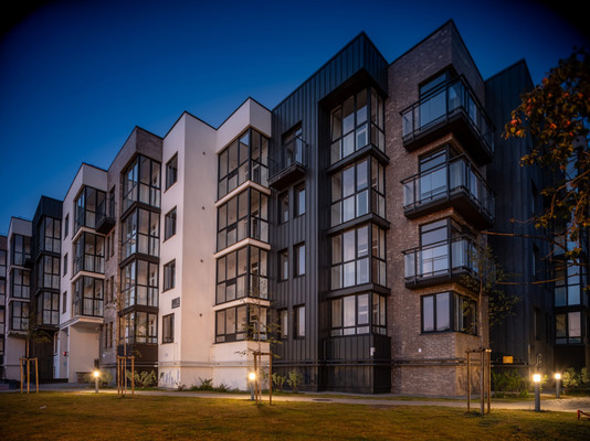 Продам двухкомнатную (2-комн.) квартиру, Ломоносова ул, 52, Калининград г