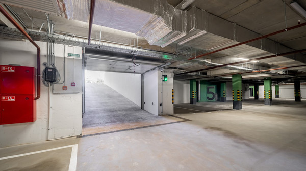 Продам двухкомнатную (2-комн.) квартиру, Ломоносова ул, 52, Калининград г