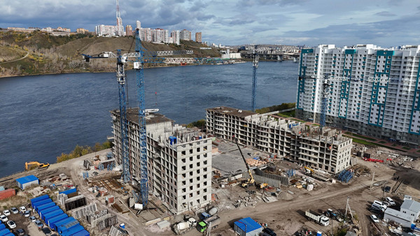 Продам многокомнатную квартиру, Лесников ул, 51, Красноярск г