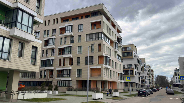 Продам трехкомнатную (3-комн.) квартиру, Загородная (Международный кв-л) ул, 1, Химки г