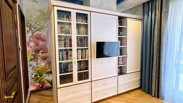 Продам трехкомнатную (3-комн.) квартиру, Загородная (Международный кв-л) ул, 1, Химки г