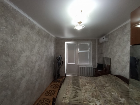 Продам многокомнатную квартиру, Гагарина ул, 20, Волгодонск г