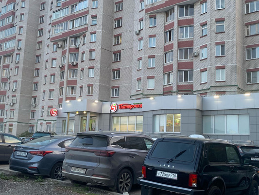 Продам двухкомнатную (2-комн.) квартиру, 2-я Азинская ул, 1Е, Казань г