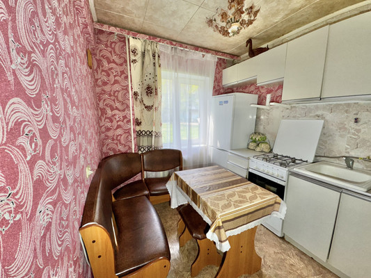 Продам двухкомнатную (2-комн.) квартиру, 2-й Станке Димитрова проезд, 9, Брянск г