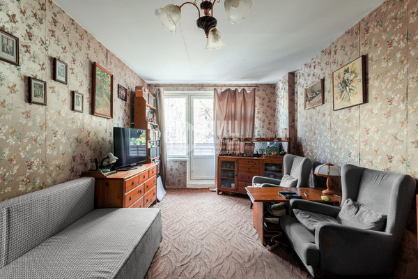 Продам двухкомнатную (2-комн.) квартиру, Туристская ул, 19к2, Москва г