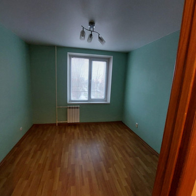Продам трехкомнатную (3-комн.) квартиру, Маршала Кошевого ул, 14, Волгодонск г