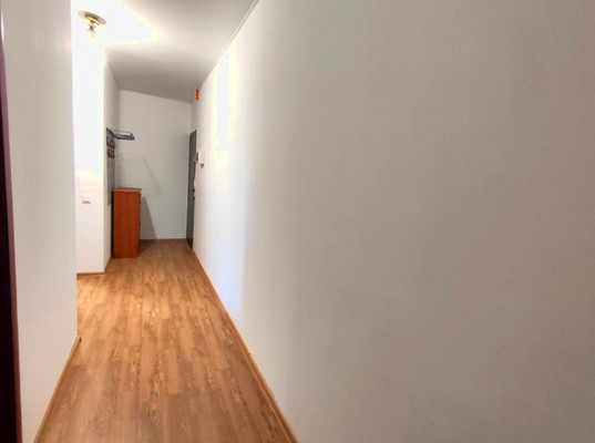 Продам двухкомнатную (2-комн.) квартиру, Ленина ул, 245к3, Апшеронск г