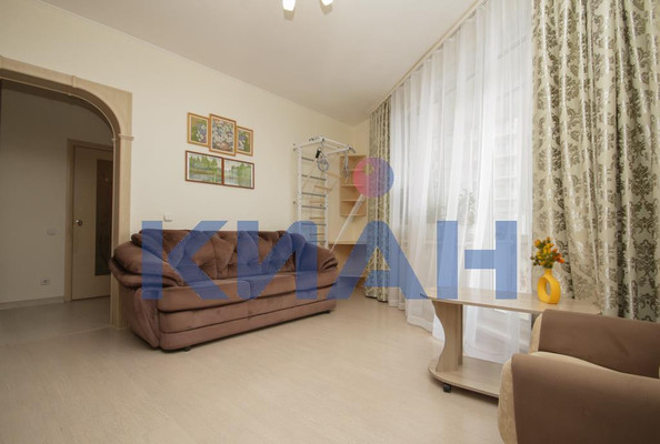 Продам однокомнатную (1-комн.) квартиру, Борисова ул, 34, Красноярск г