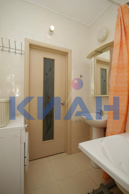 Продам однокомнатную (1-комн.) квартиру, Борисова ул, 34, Красноярск г