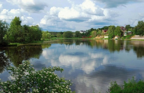 Продам торговое помещение 2 500 м2, Центральная ул, 81, Аристово д