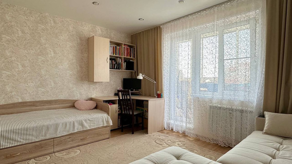 Продам однокомнатную (1-комн.) квартиру, Александра Шмакова ул, 14, Челябинск г