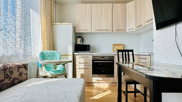 Продам однокомнатную (1-комн.) квартиру, Александра Шмакова ул, 14, Челябинск г