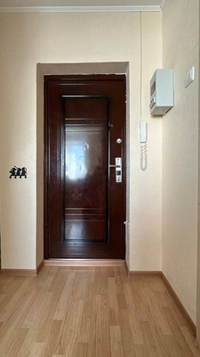 Продам однокомнатную (1-комн.) квартиру, Александра Шмакова ул, 14, Челябинск г