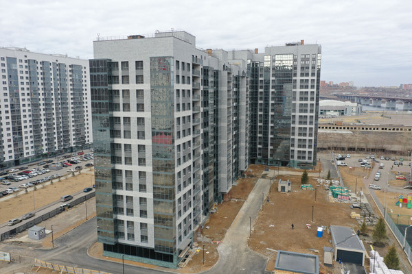 Продам двухкомнатную (2-комн.) квартиру (долевое), Славы ул, Красноярск г