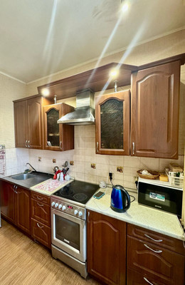 Продам двухкомнатную (2-комн.) квартиру, Жуковского ул, 2, Нижний Тагил г
