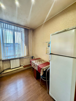 Продам двухкомнатную (2-комн.) квартиру, Жуковского ул, 2, Нижний Тагил г