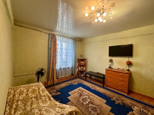 Продам двухкомнатную (2-комн.) квартиру, Жуковского ул, 2, Нижний Тагил г
