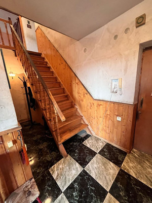 Продам трехкомнатную (3-комн.) квартиру, Передовая ул, 1-5, Ростов-на-Дону г