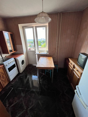 Продам трехкомнатную (3-комн.) квартиру, Передовая ул, 1-5, Ростов-на-Дону г