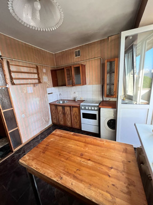 Продам трехкомнатную (3-комн.) квартиру, Передовая ул, 1-5, Ростов-на-Дону г