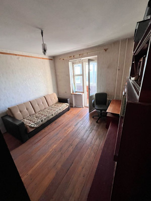 Продам трехкомнатную (3-комн.) квартиру, Передовая ул, 1-5, Ростов-на-Дону г