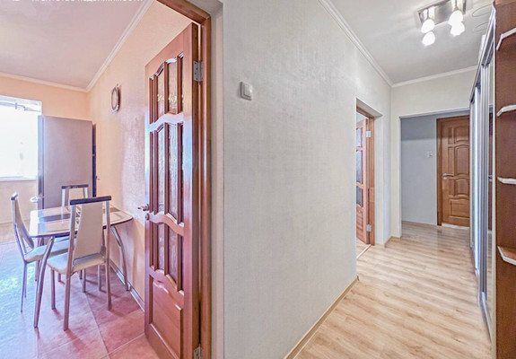 Продам трехкомнатную (3-комн.) квартиру, Видова ул, 157, Новороссийск г