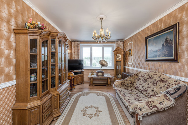 Продам трехкомнатную (3-комн.) квартиру, Ковшовой ул, 6, Челябинск г