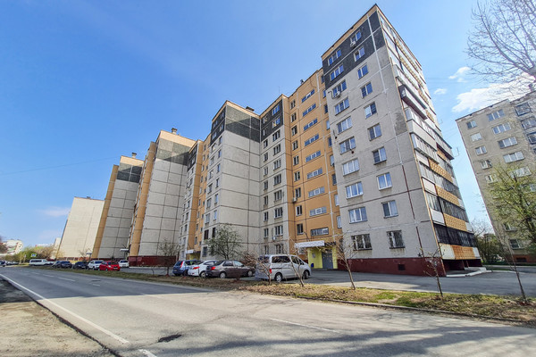 Продам трехкомнатную (3-комн.) квартиру, Ковшовой ул, 6, Челябинск г