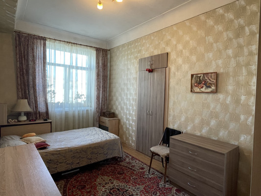 Продам двухкомнатную (2-комн.) квартиру, Никитский б-р, 25, Москва г