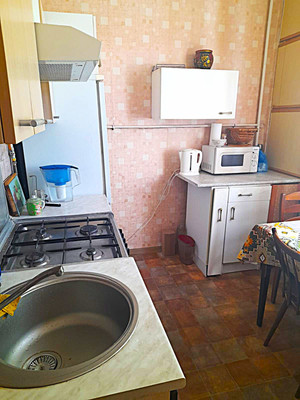 Продам двухкомнатную (2-комн.) квартиру, Никитский б-р, 25, Москва г
