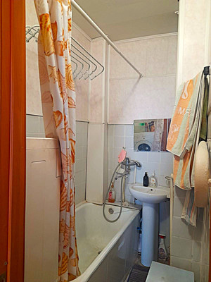 Продам двухкомнатную (2-комн.) квартиру, Никитский б-р, 25, Москва г