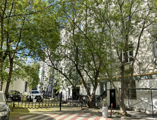 Продам двухкомнатную (2-комн.) квартиру, Никитский б-р, 25, Москва г