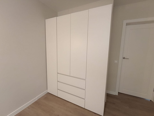 Продам двухкомнатную (2-комн.) квартиру, Шувалова ул, 32, Мурино п