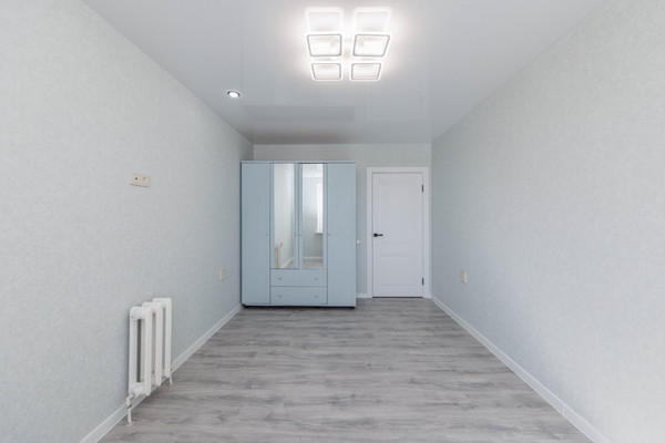 Продам двухкомнатную (2-комн.) квартиру, Красный Маяк ул, 104, Брянск г