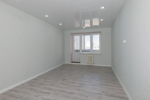 Продам двухкомнатную (2-комн.) квартиру, Красный Маяк ул, 104, Брянск г