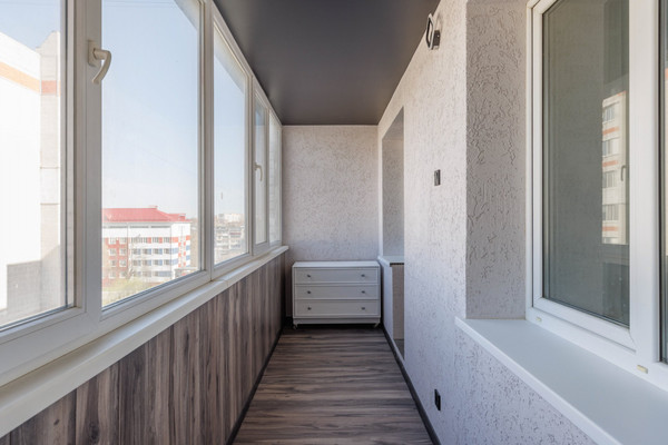 Продам двухкомнатную (2-комн.) квартиру, Красный Маяк ул, 104, Брянск г