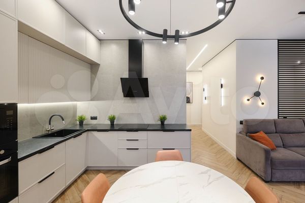 Продам трехкомнатную (3-комн.) квартиру, Абубекира Терегулова ул, 22, Казань г
