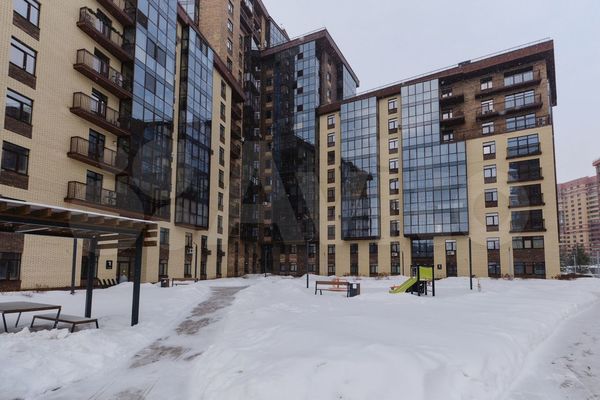 Продам трехкомнатную (3-комн.) квартиру, Абубекира Терегулова ул, 22, Казань г